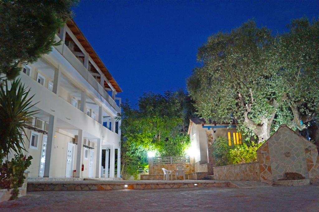 Pouliezos Koklanis Zante Apartments アリケス エクステリア 写真