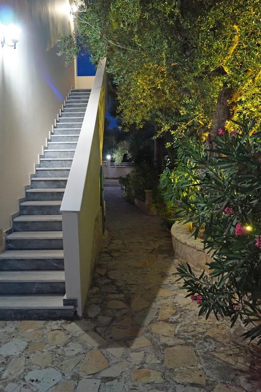 Pouliezos Koklanis Zante Apartments アリケス エクステリア 写真