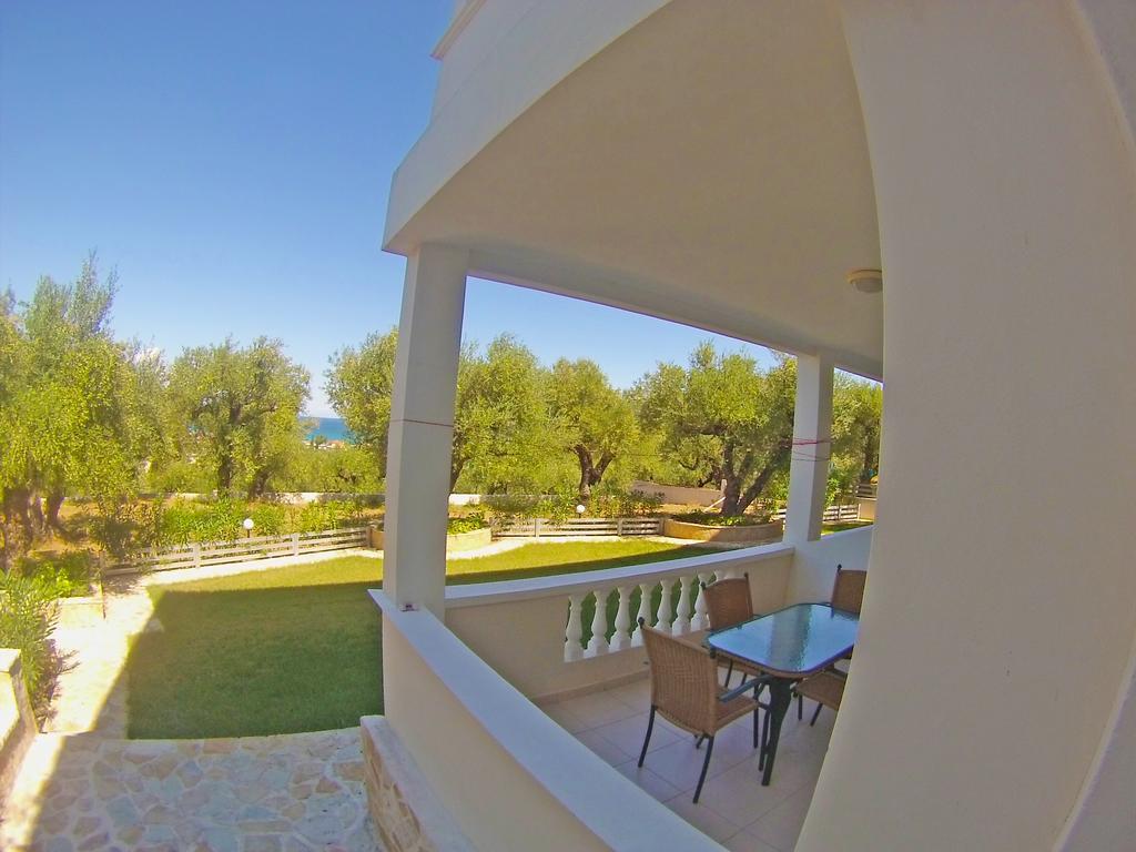 Pouliezos Koklanis Zante Apartments アリケス エクステリア 写真